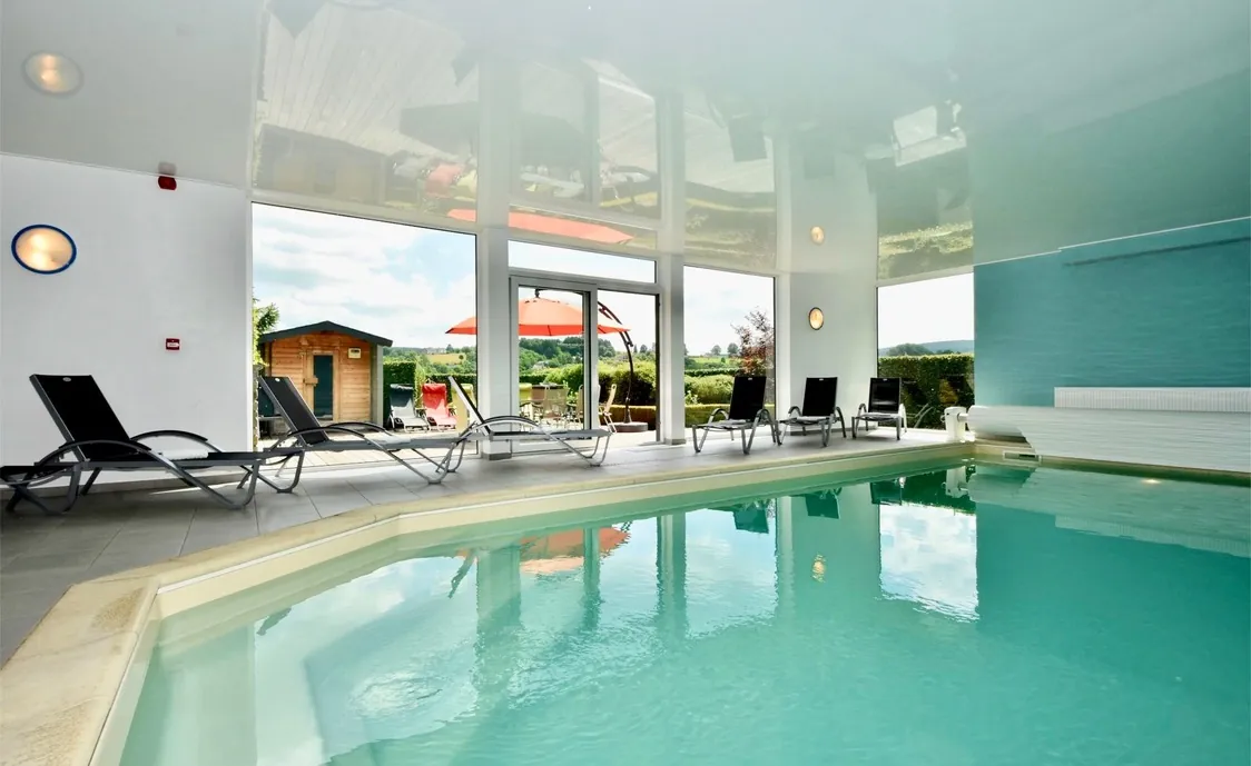 Luxusvilla in den belgischen Ardennen mit privatem Swimmingpool und Whirlpool **All-In Preis exkl. Reinigungskosten**