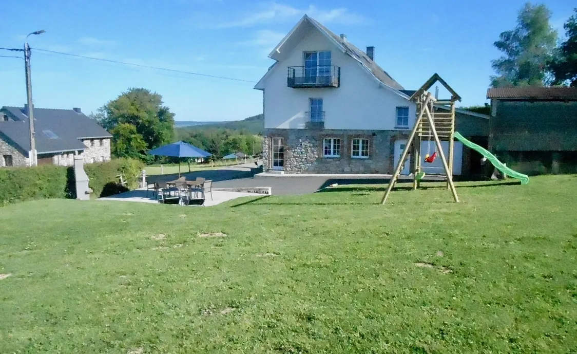 Ferienhaus für 6/8 Personen bei Weismes in den belgischen Ardennen mit Infrarot-Sauna