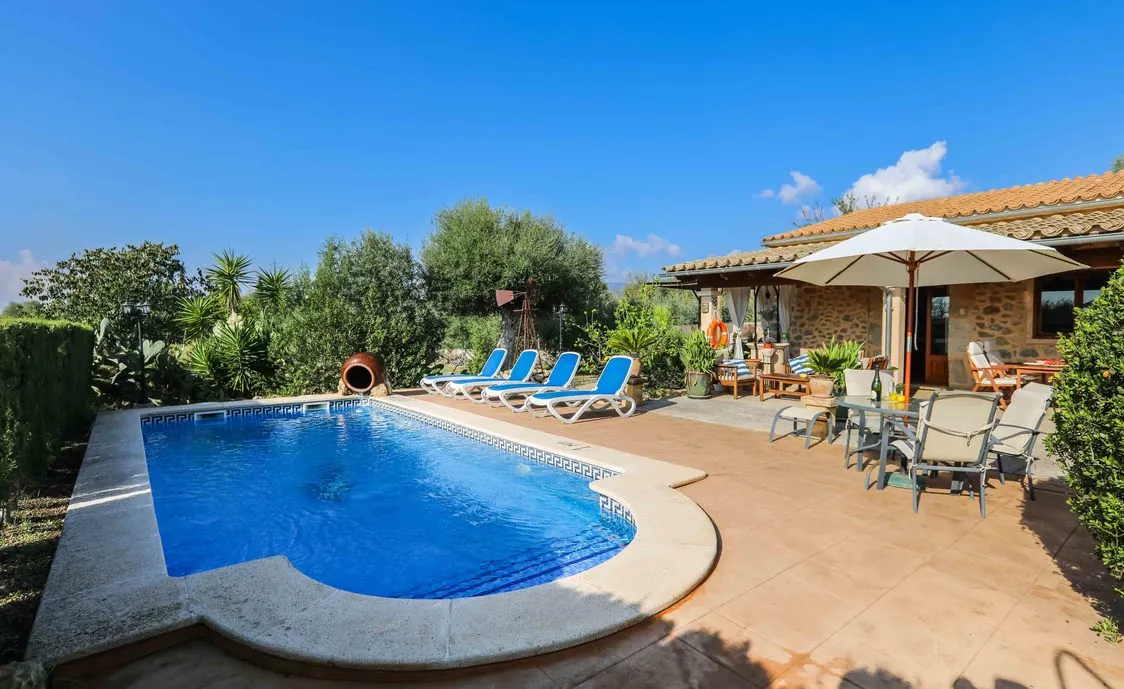 Finca Mallorca für 4 Personen mit Pool