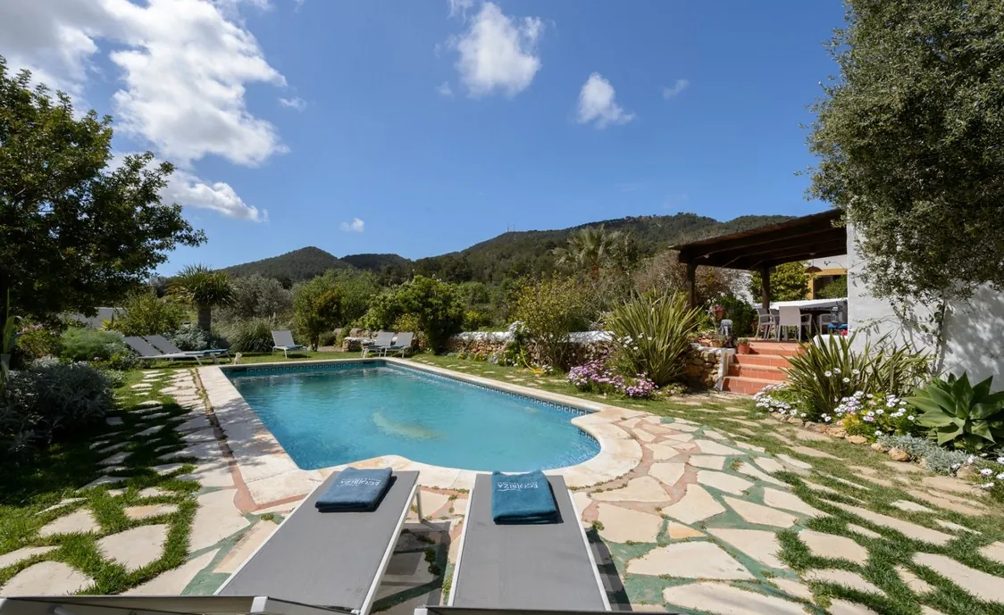 Ferienhaus auf Ibiza in ruhiger Lage