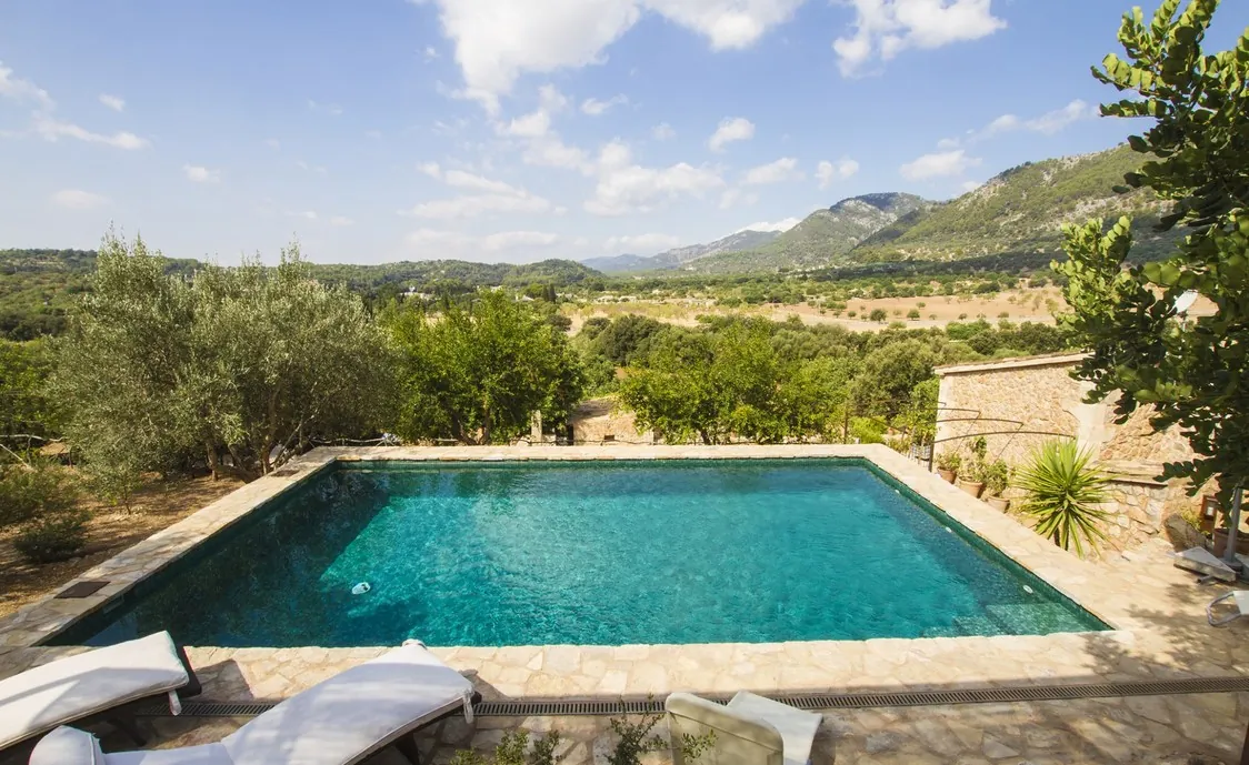 Charmante Finca im Norden Mallorcas mit Pool für 6 Personen