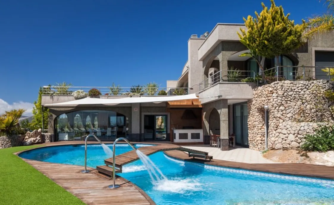 Unglaublich schöne Villa Ibiza für 12 Personen mit Pool und toller Sicht