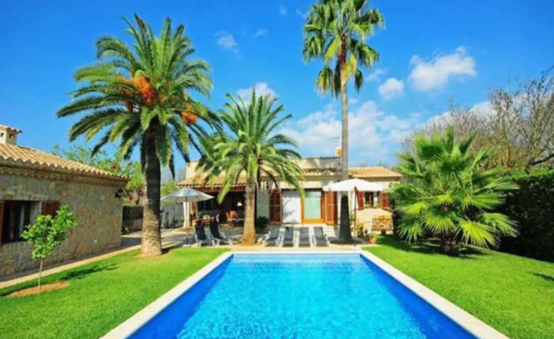 Schöne Villa für 6 Personen mit Pool nahe Inca