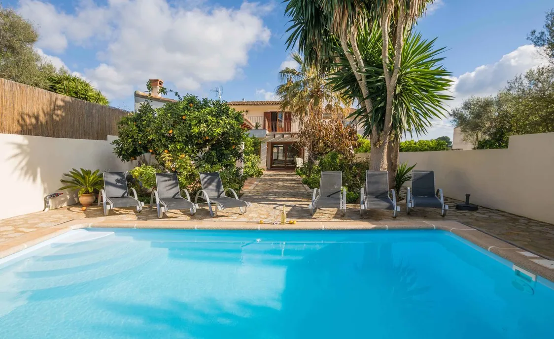 Großes Ferienhaus für 6 Personen mit Swimmingpool in Ariany im Osten von Mallorca