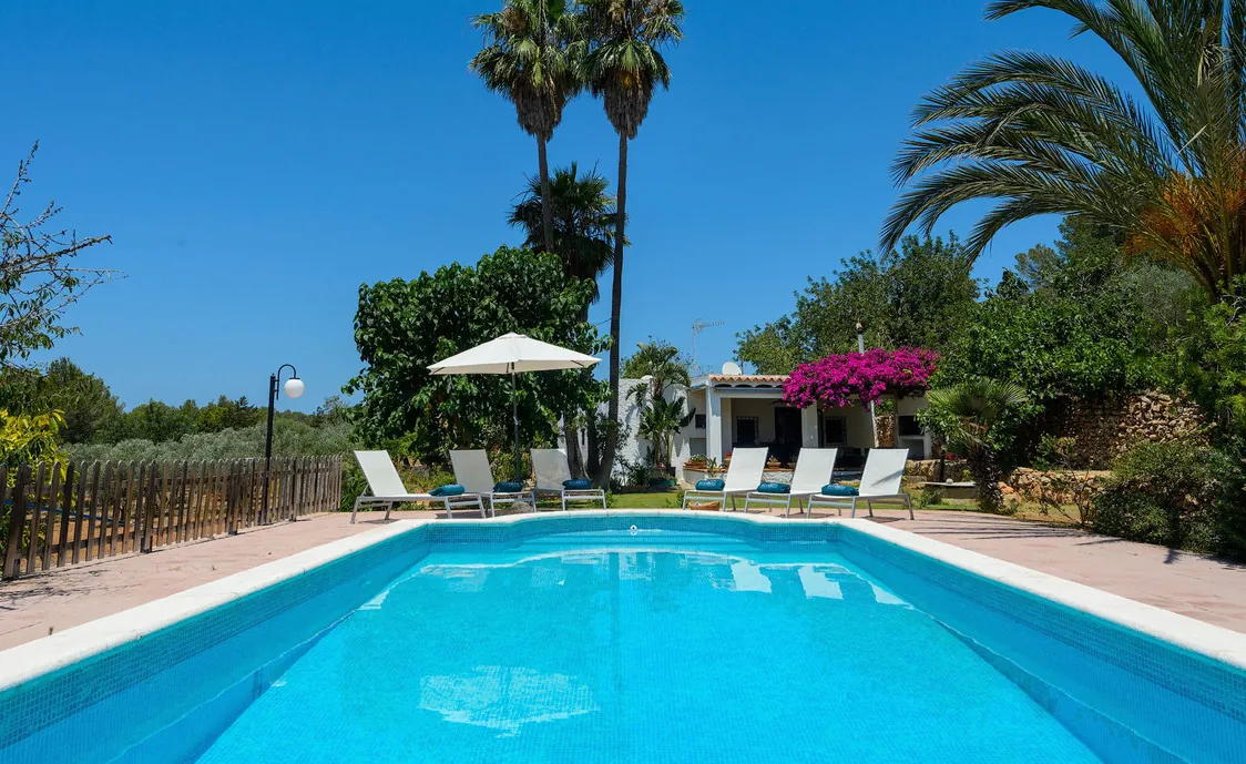 Villa Ibiza in Top Lage für 6 Personen mit privatem Pool