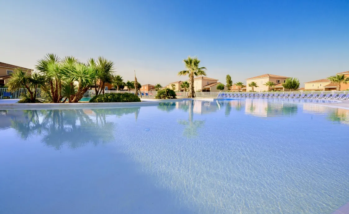 Klimatisierte Villa für 6 Personen im Weinbaugebiet in der nähe von Montpellier mit großem Pool