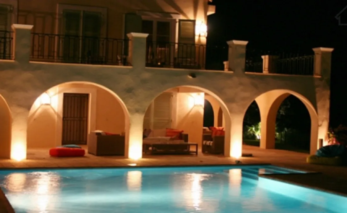 Villa 8 Personen in Sainte Maxime, nahe Strand mit Pool und Terrasse mit Meerblick