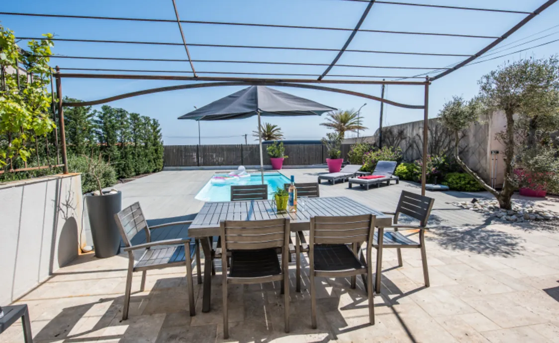 Schöne Villa für 6 Personen mit beheiztem Pool und Meerblick am Strand von La Nartelle