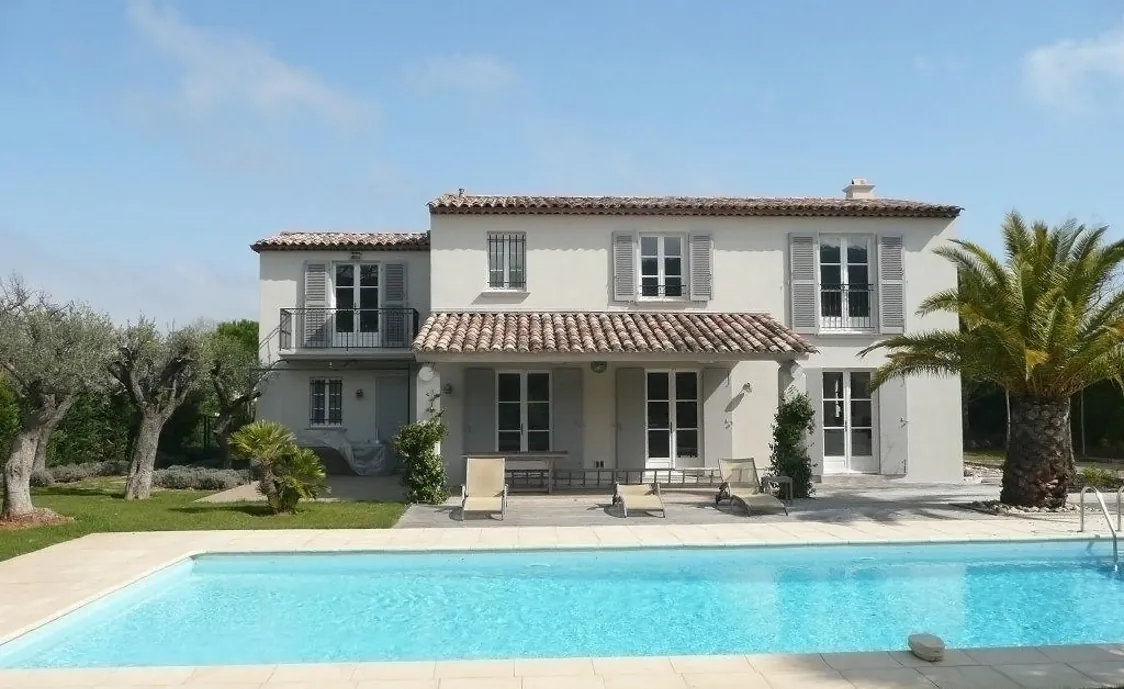 Luxus-Ferienhaus in ruhiger Gegend – Saint tropez