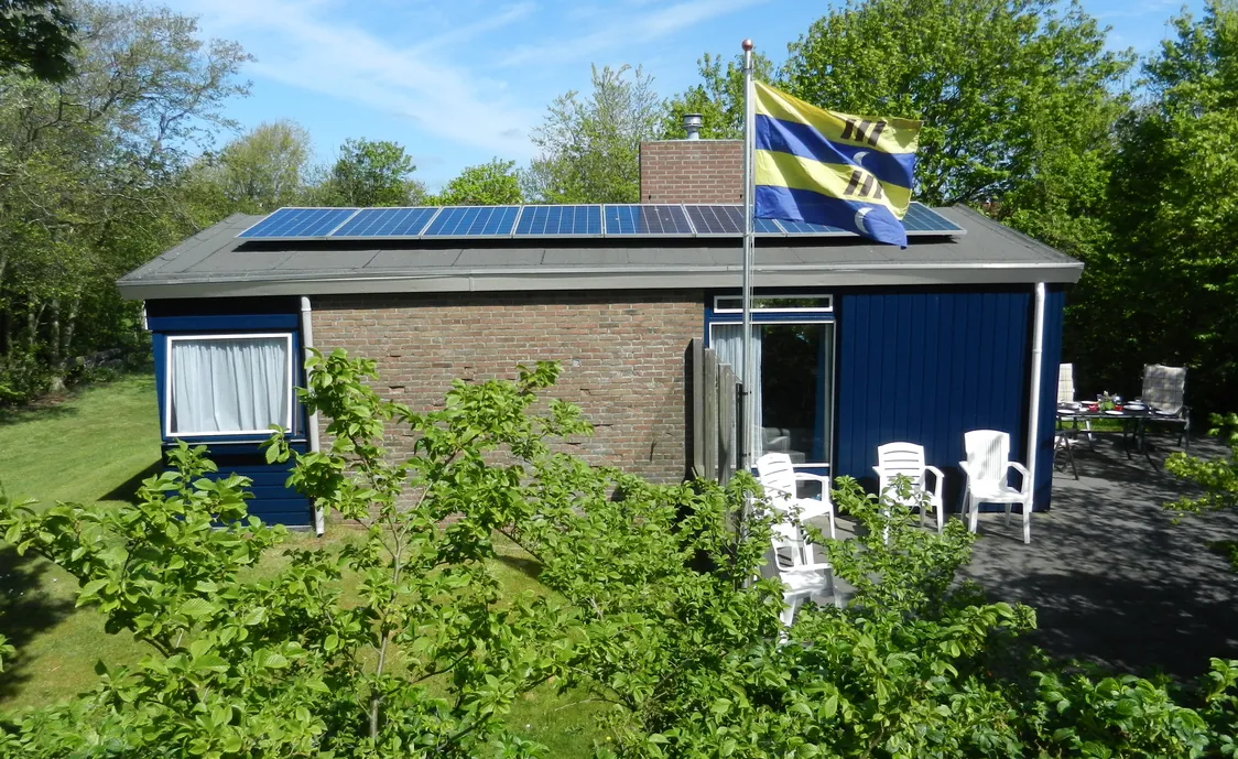 Schöner Bungalow in der Region Ameland